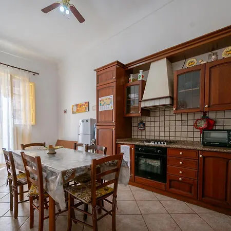 Casa Sauro 10 *
